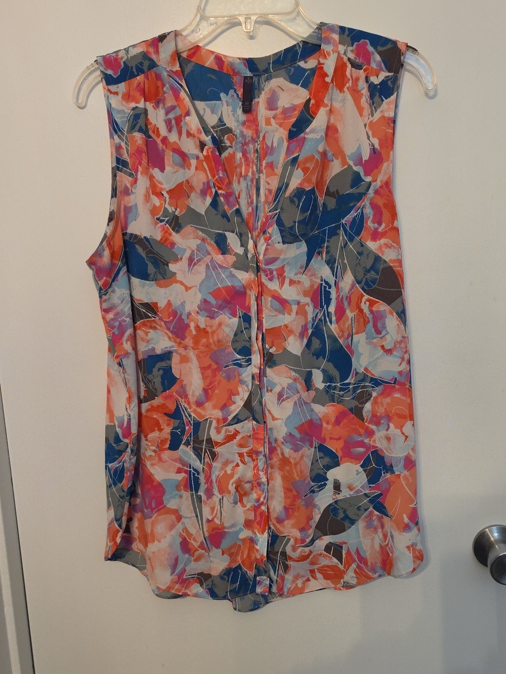 NYDJ Floral V-Neck Sleeveless Camisole in Coral, Navy & Pink